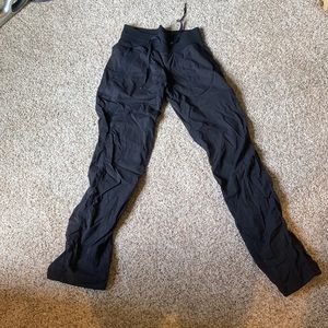 Lululemon black sweatpants